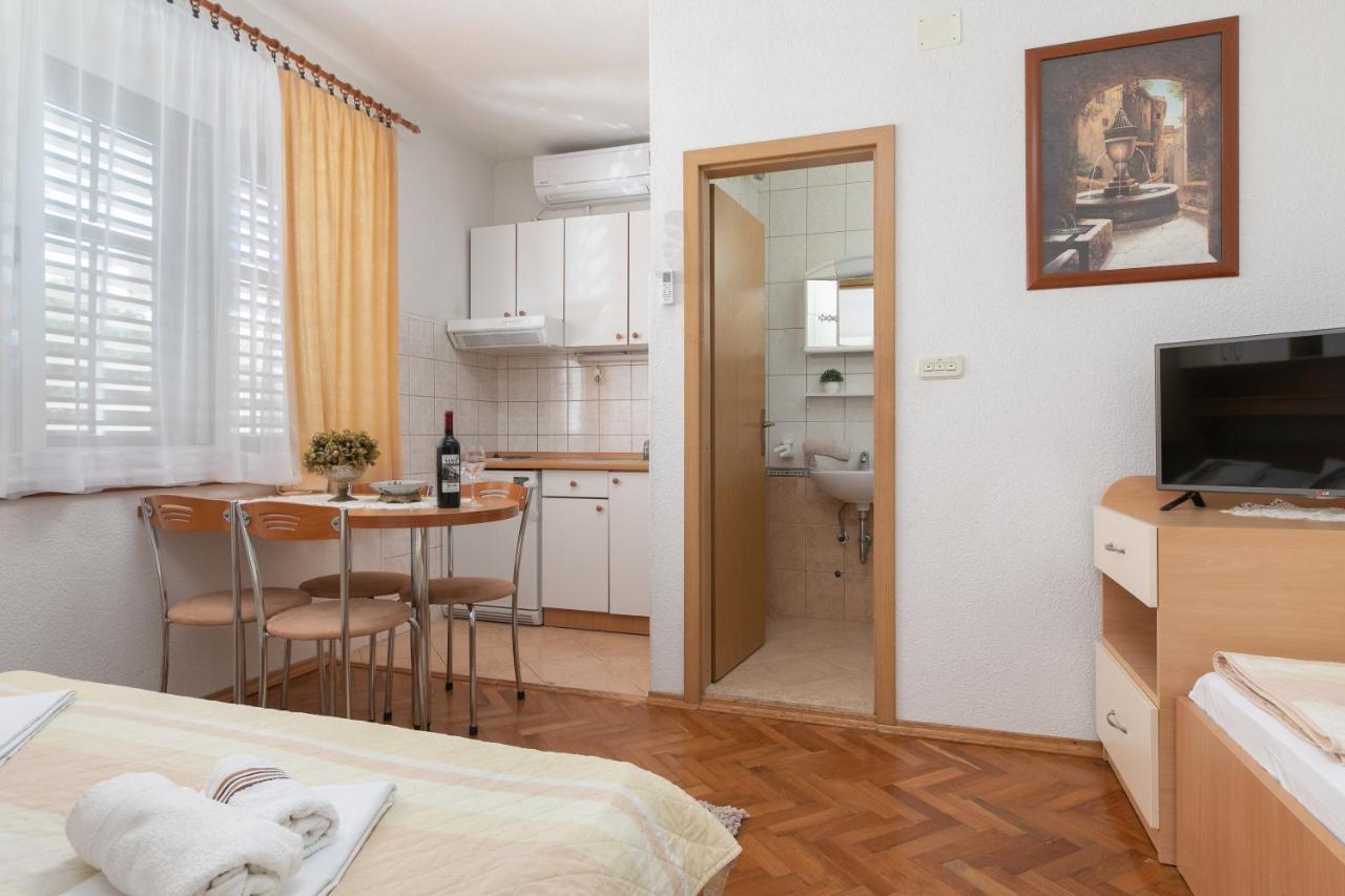 Apartments Barba Tučepi Kültér fotó