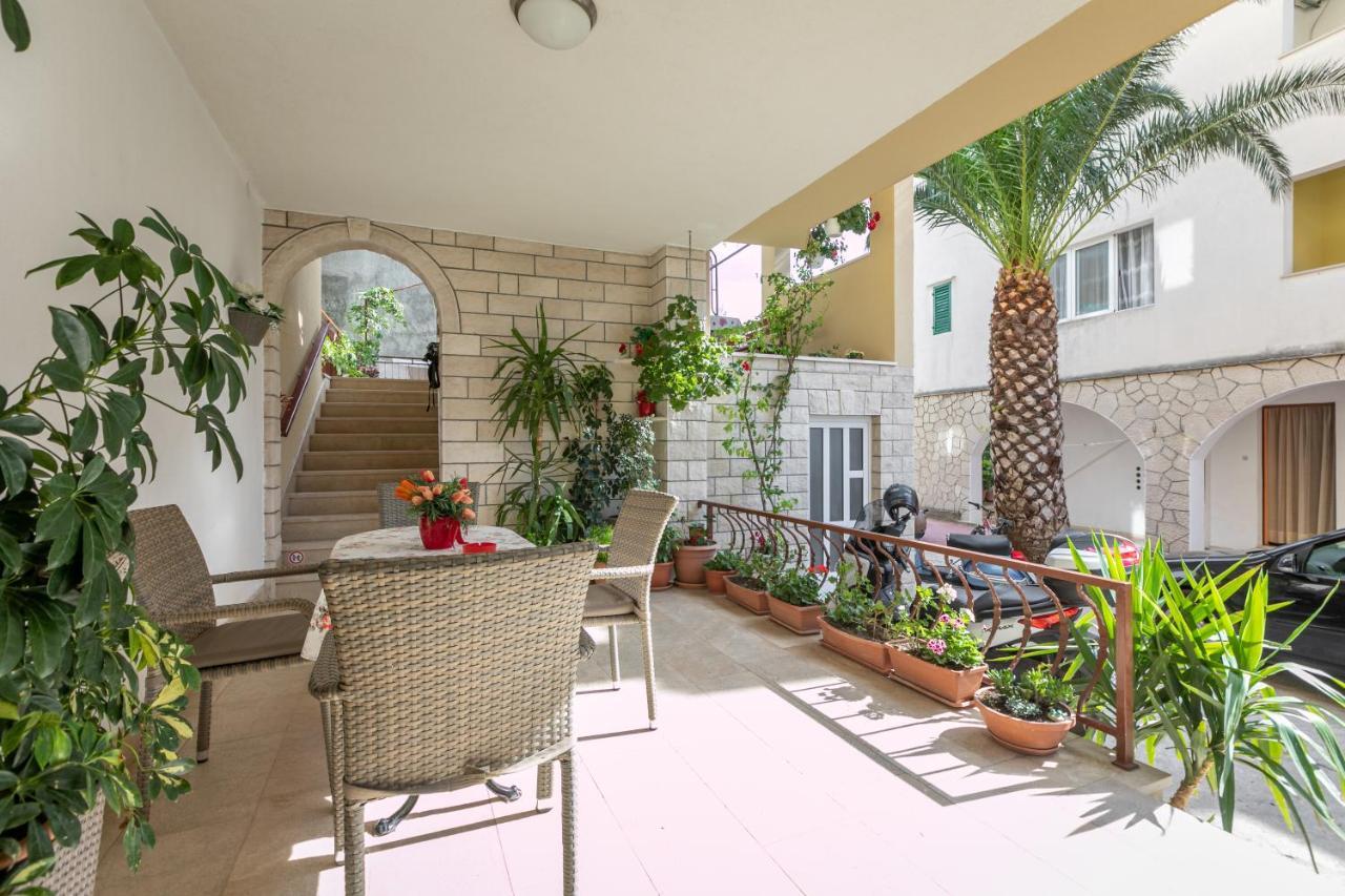 Apartments Barba Tučepi Kültér fotó
