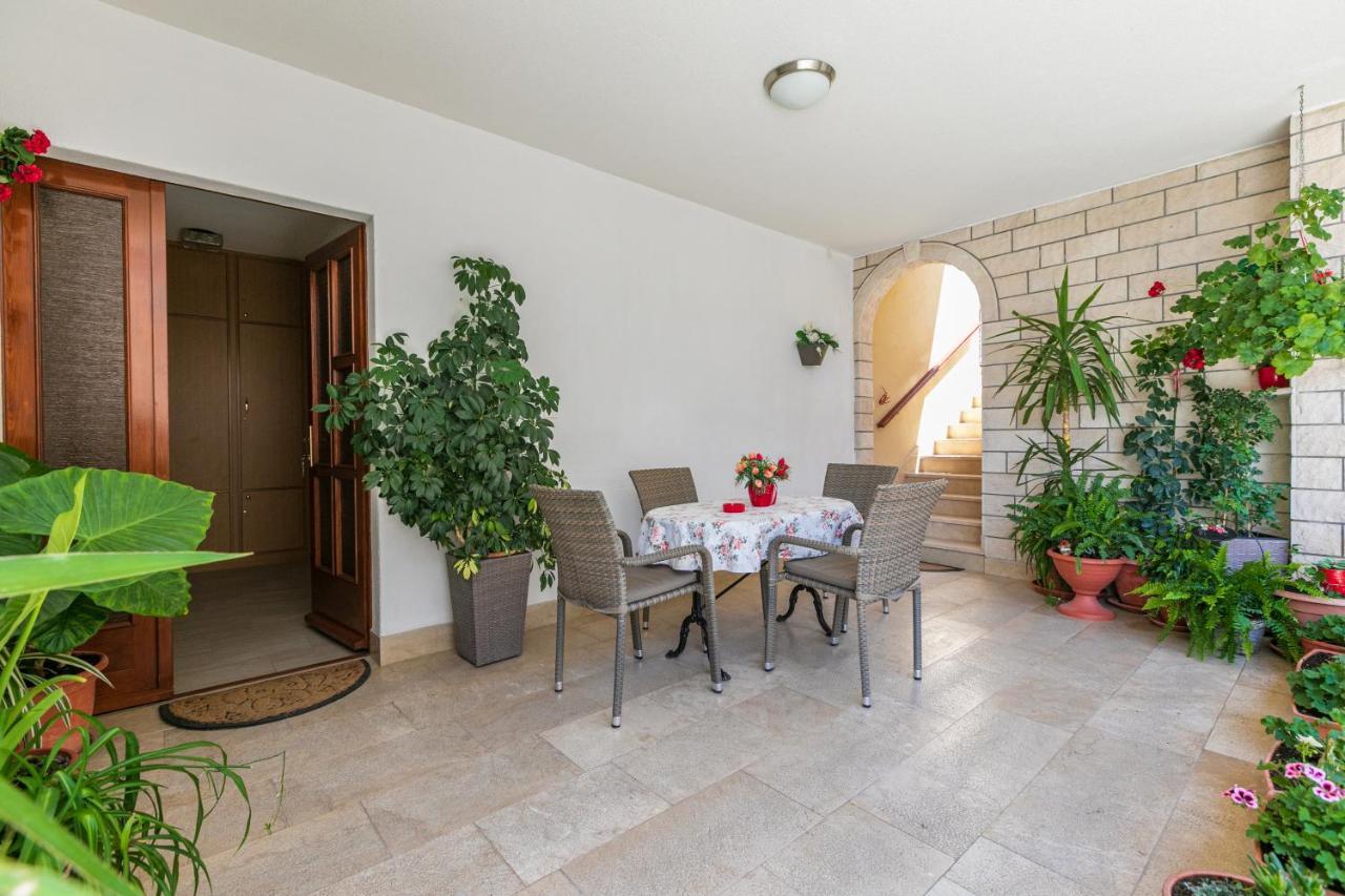 Apartments Barba Tučepi Kültér fotó
