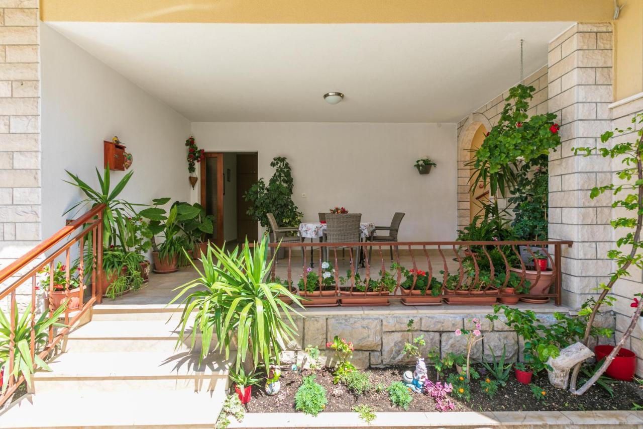 Apartments Barba Tučepi Kültér fotó